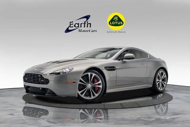 Aston Martin V12 Vantage