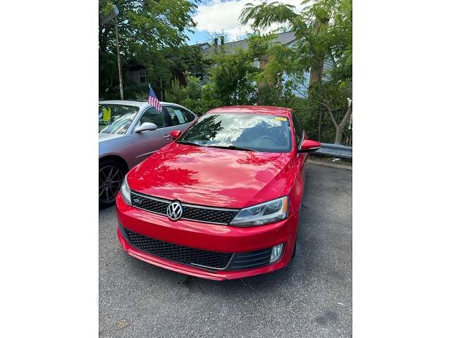 2012 VOLKSWAGEN Jetta