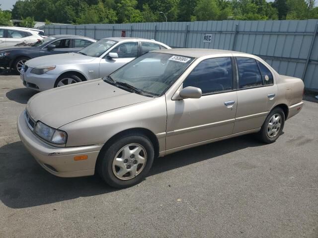 Infiniti G20