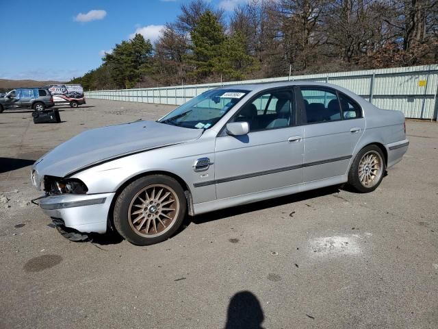 BMW 540i