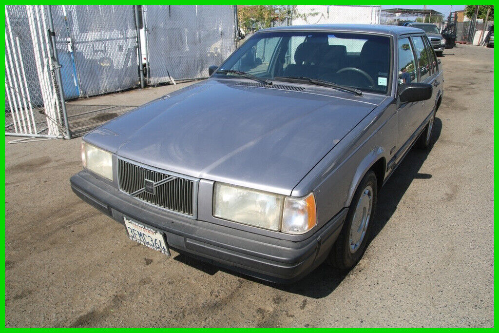 VOLVO