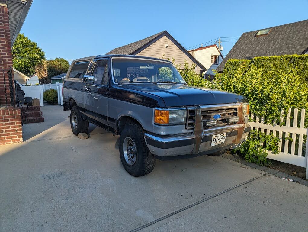 Ford Bronco