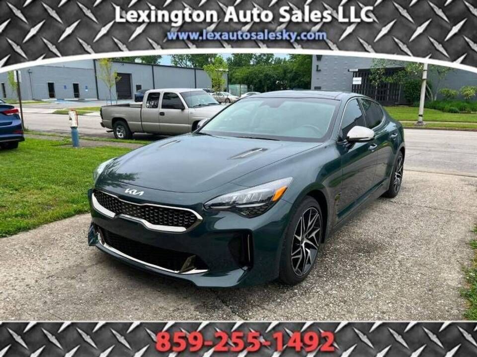 2022 KIA Stinger