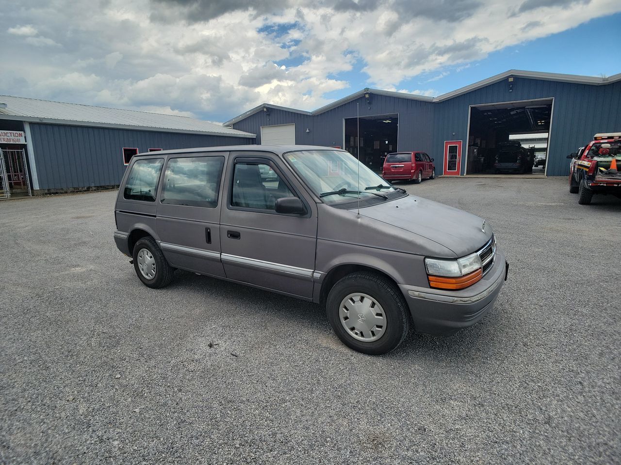 Dodge Caravan
