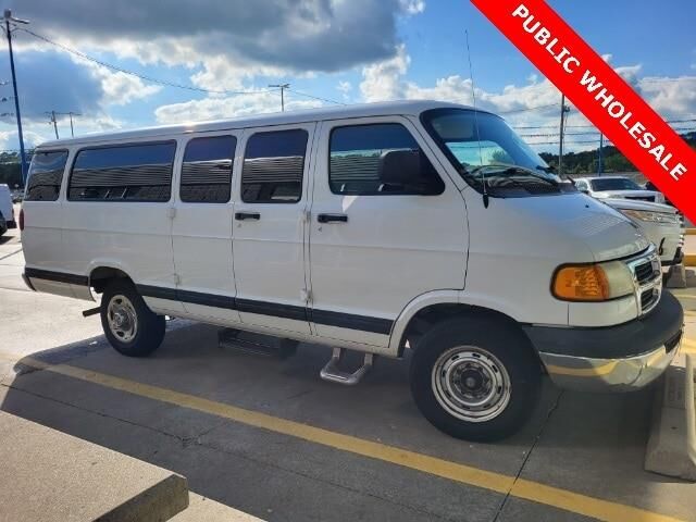 Dodge Ram Wagon