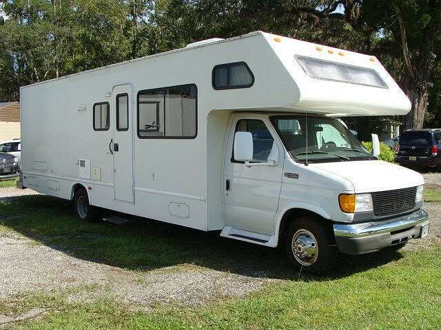 2005 FORD E-450