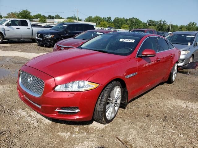 Jaguar XJ