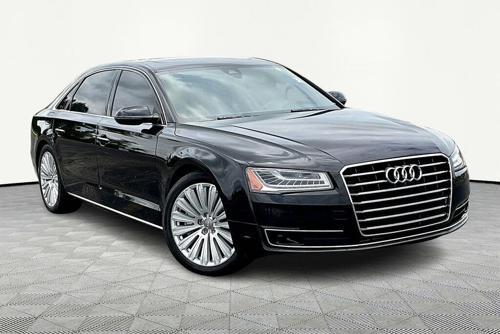 Audi A8