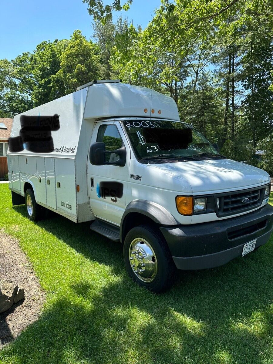Ford E-550