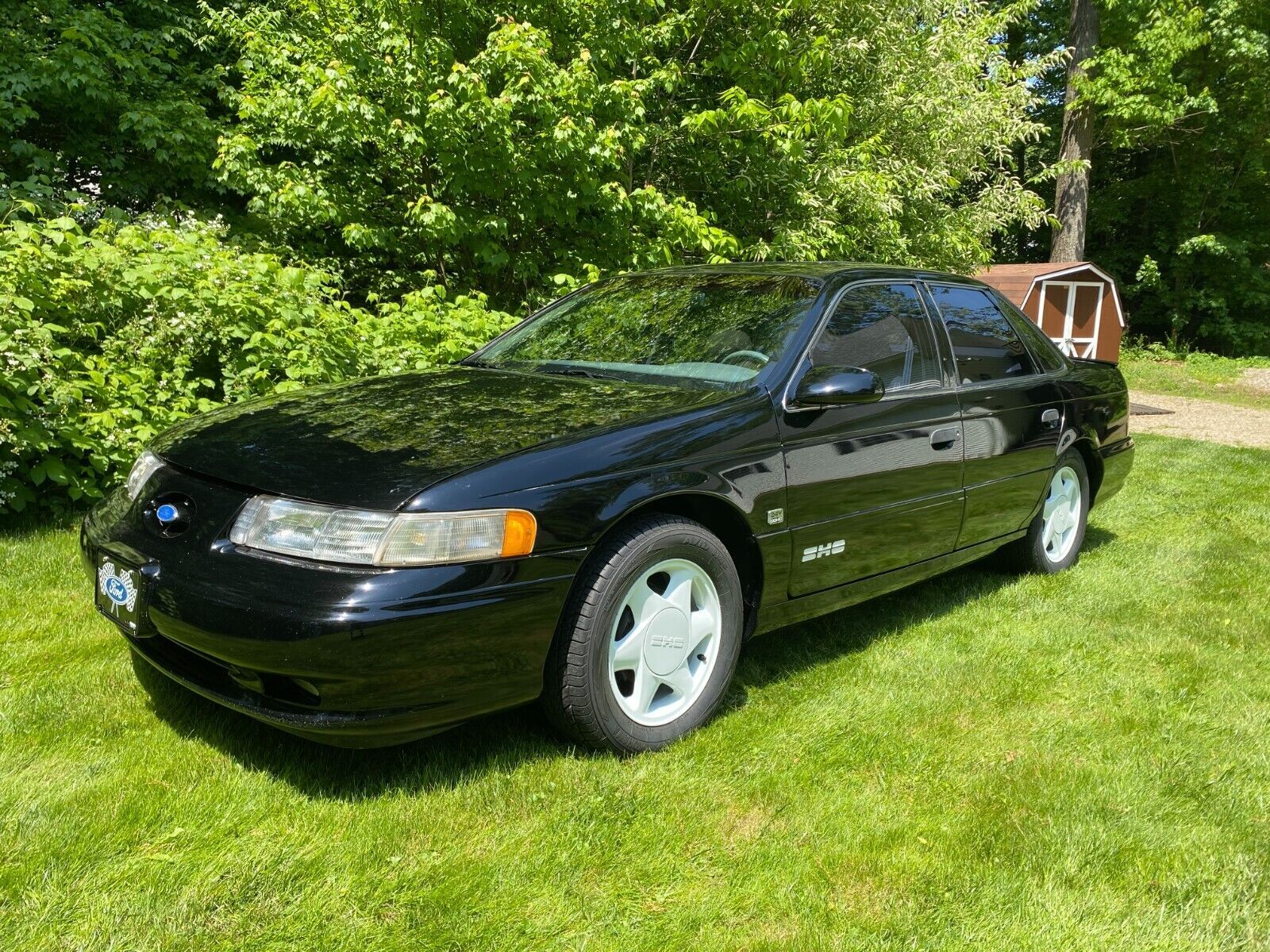 Ford Taurus