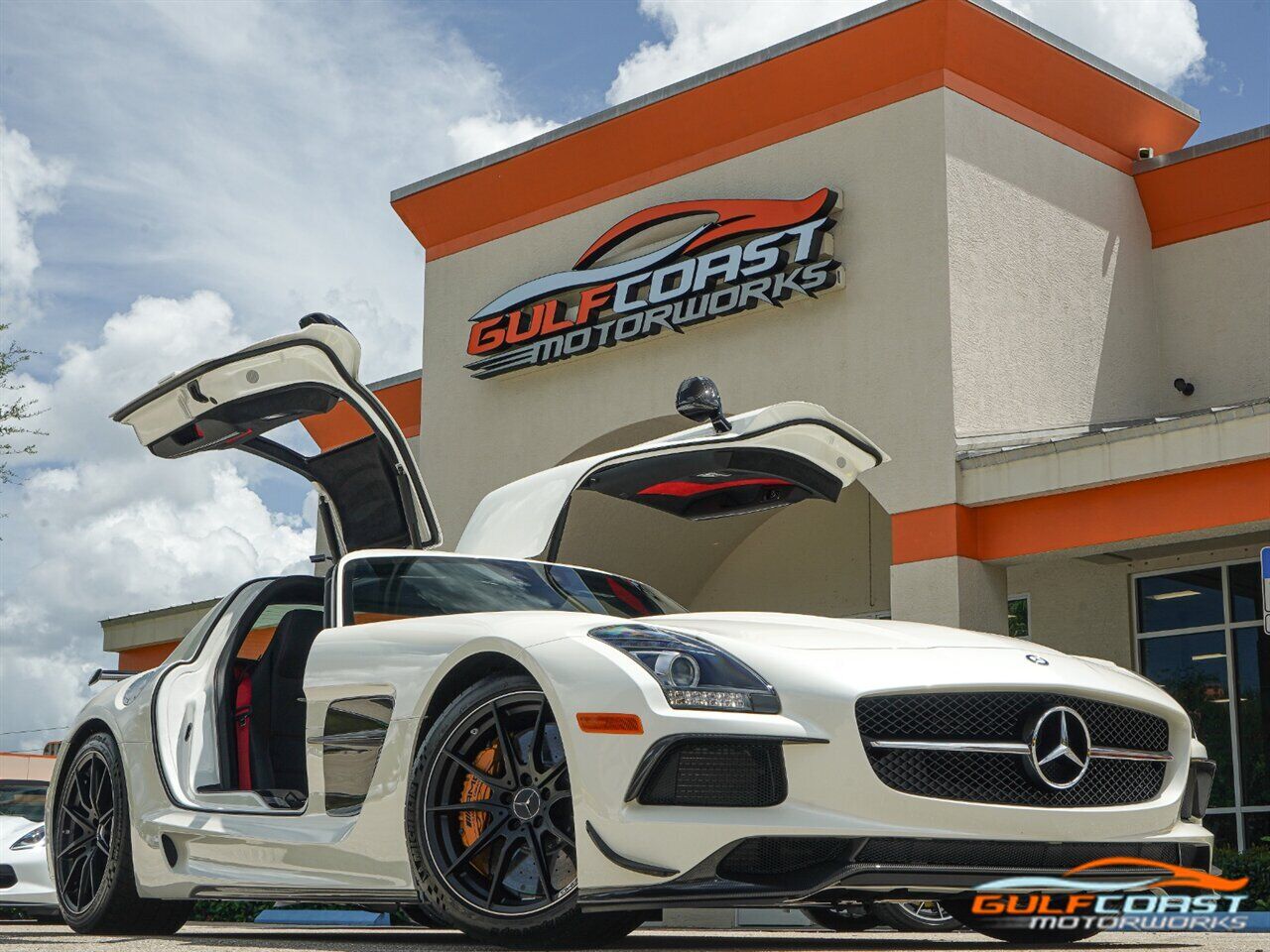 Mercedes-Benz SLS-Class