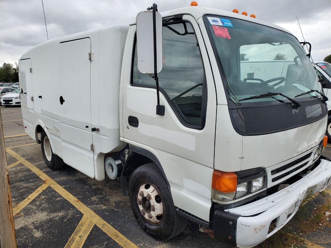 2005 ISUZU NPR/NPR-HD