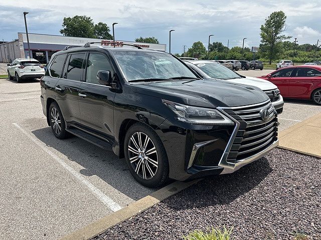 LEXUS