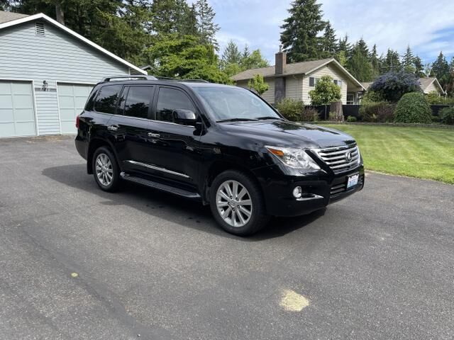 Lexus LX