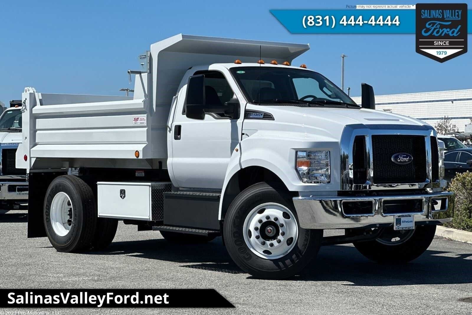 2025 FORD F-650