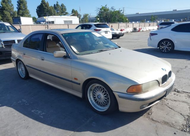 BMW 540i