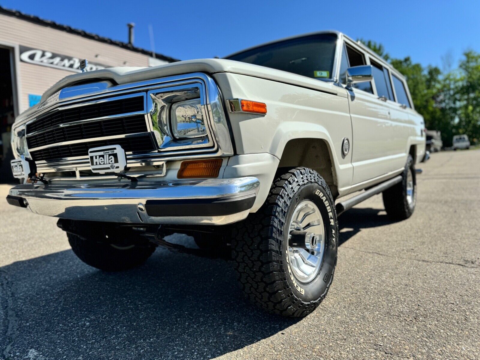 JEEP