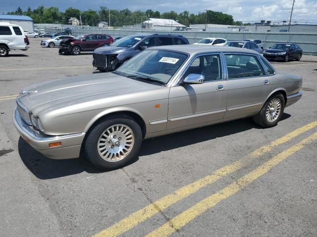 Jaguar Vanden Plas