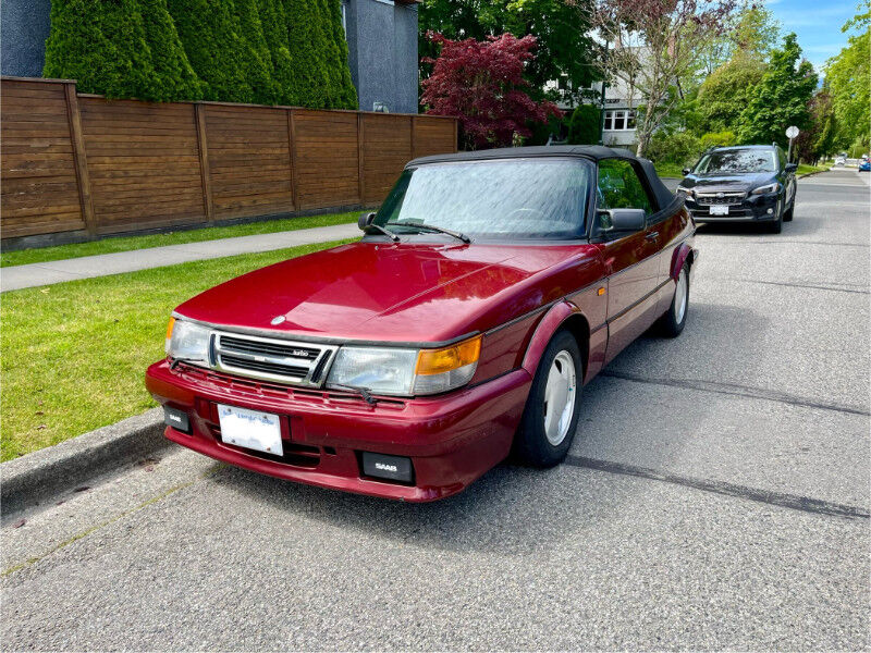 Saab 900