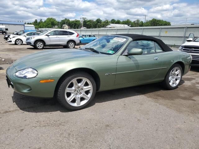 Jaguar XK8