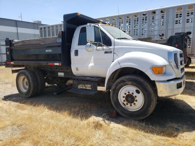 Ford F-750