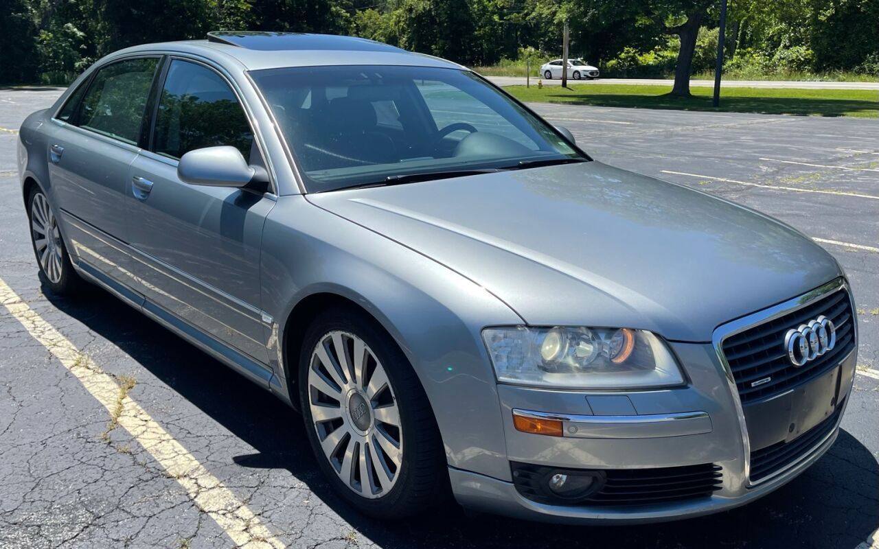 2006 AUDI A8
