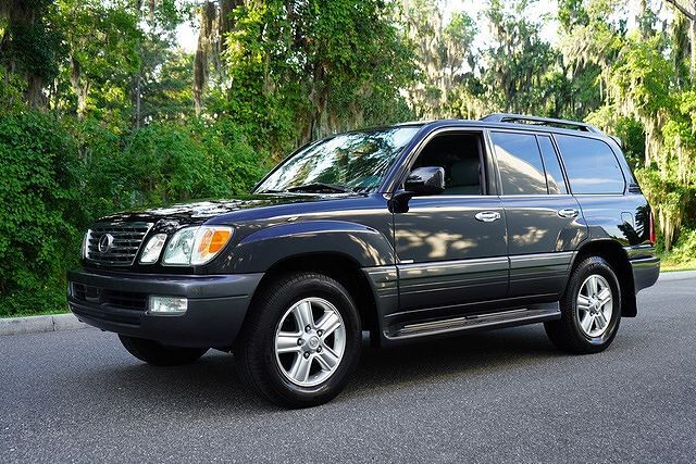Lexus LX