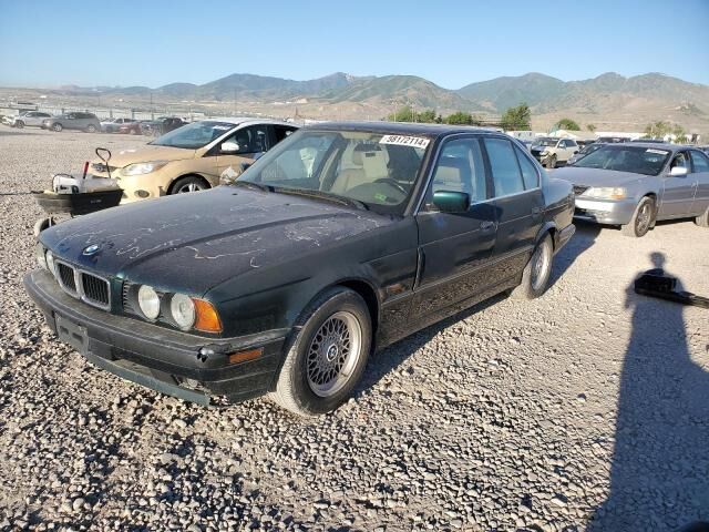 BMW 525i