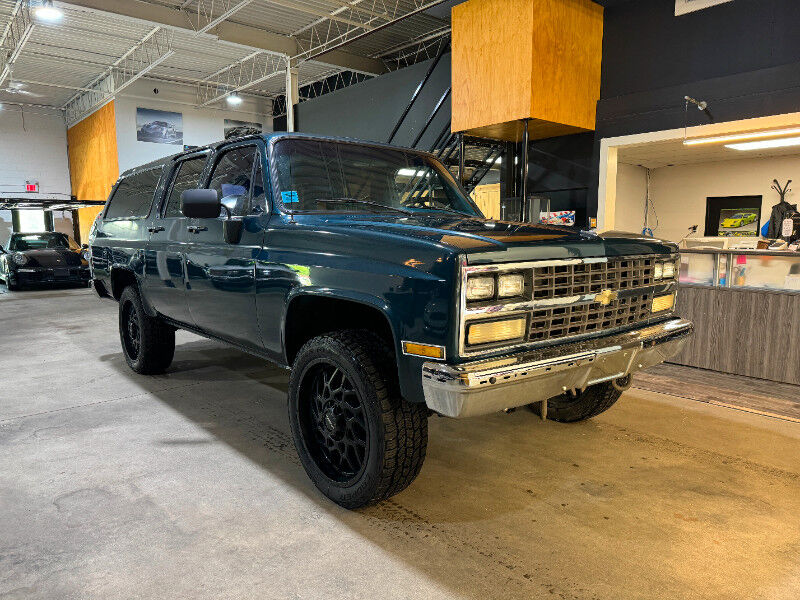 Chevrolet Suburban