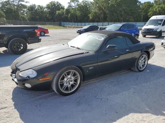 Jaguar XK8