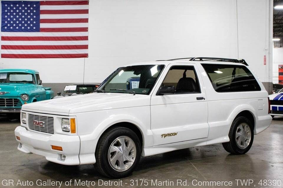 GMC Typhoon