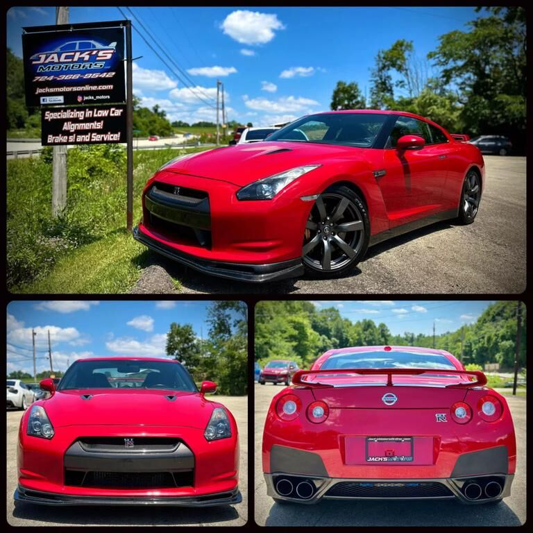 Nissan GT-R