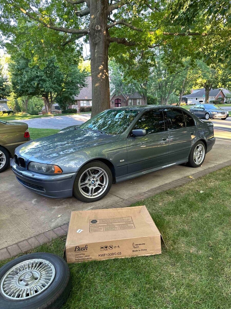 BMW 540i