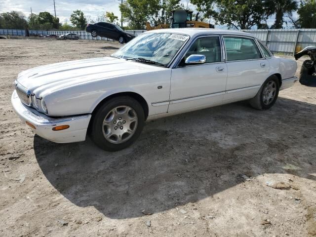 Jaguar Vanden Plas