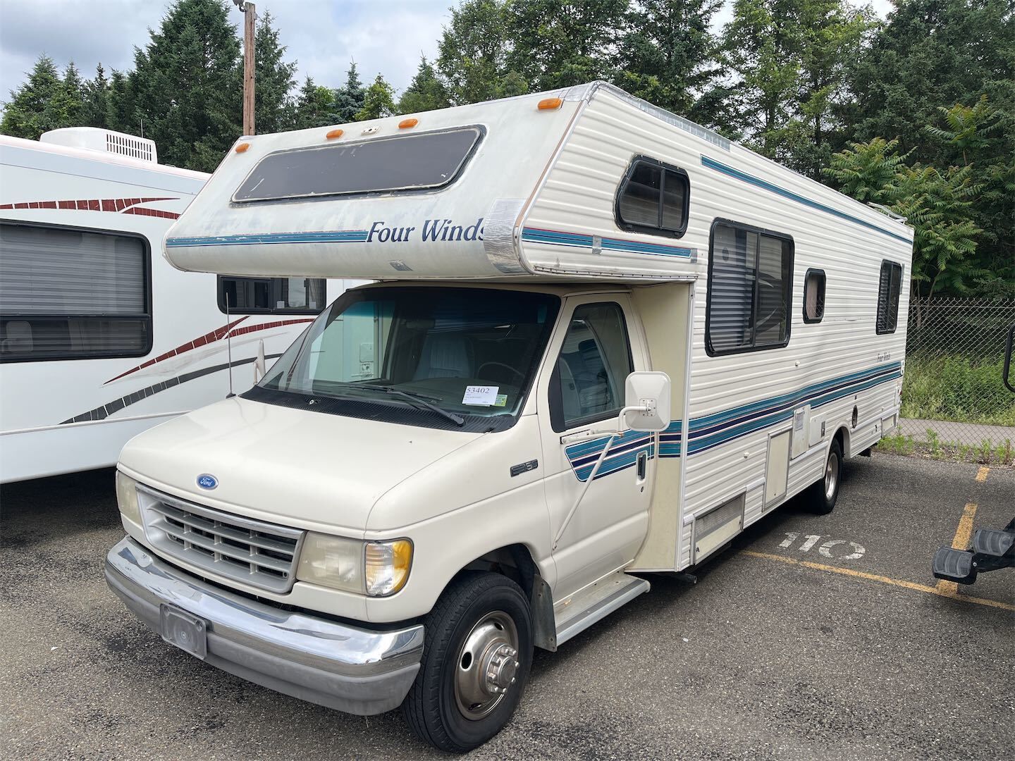 Ford E-350