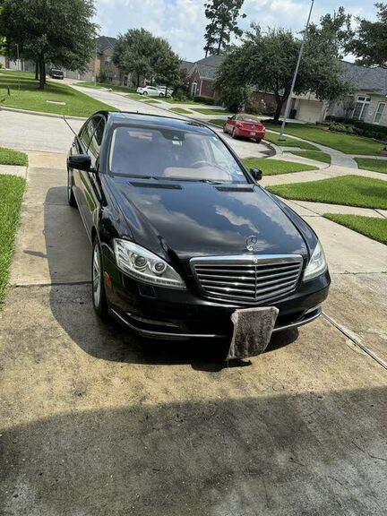 2010 Mercedes-Benz S-Class