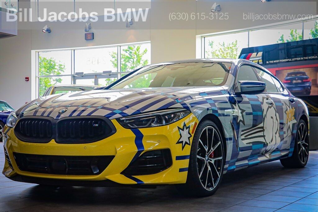 2023 BMW M8