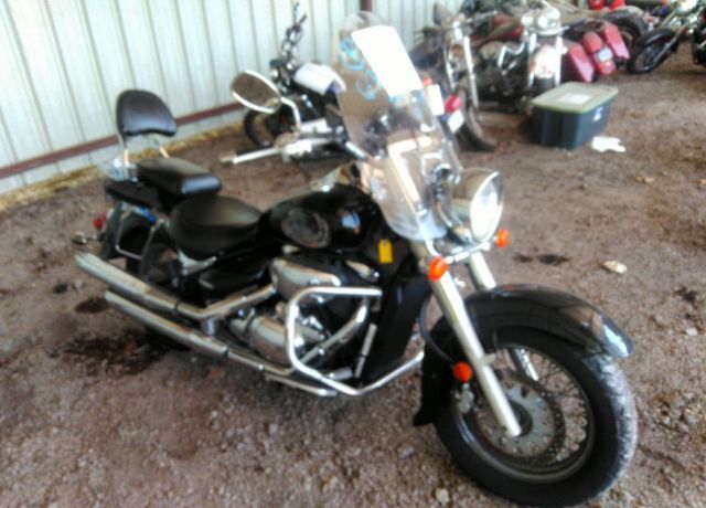 Suzuki VL800/VL800C/VL800T