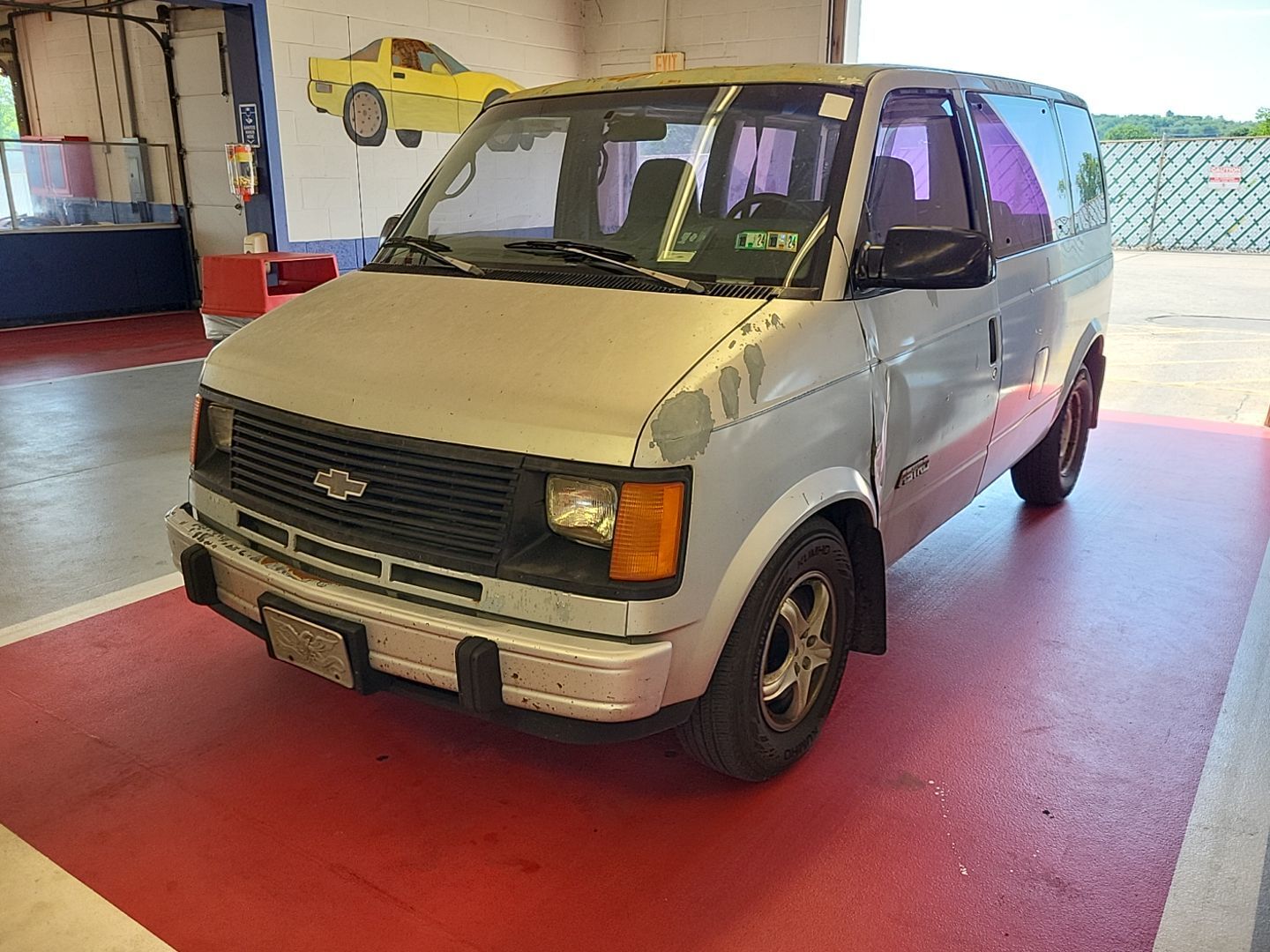 Chevrolet Astro Van
