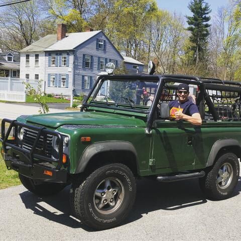 Land Rover Defender