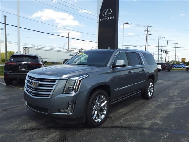 2018 CADILLAC Escalade ESV