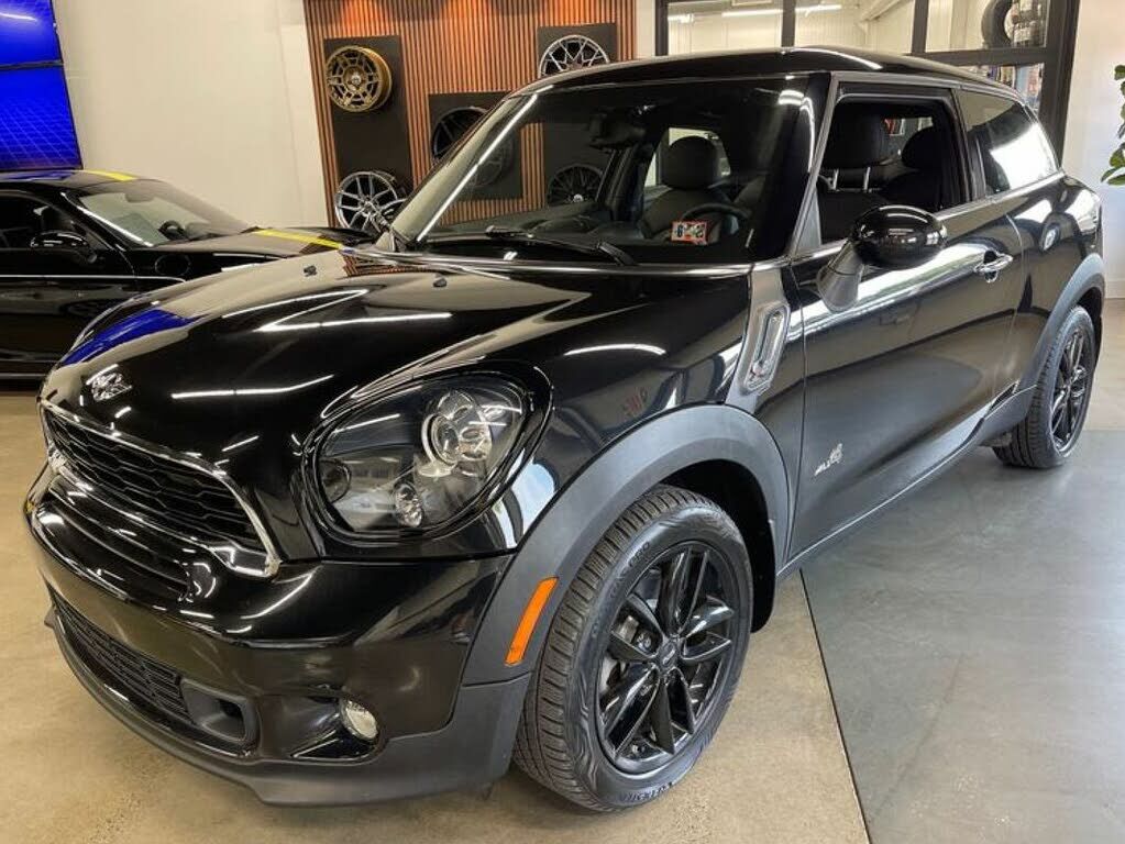 MINI Paceman