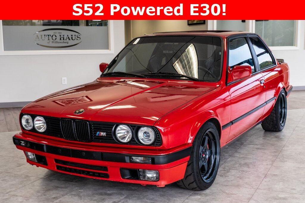 BMW 318iS