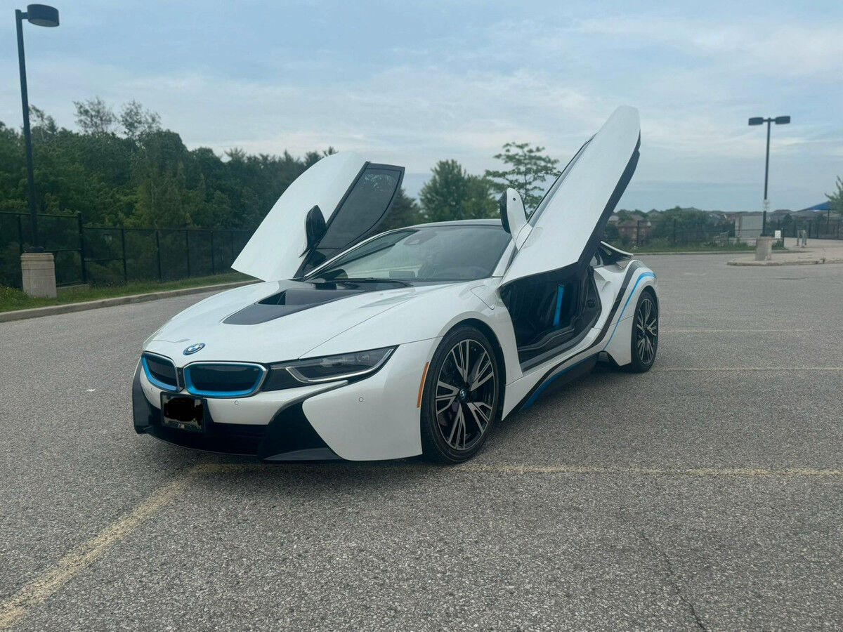 BMW i8