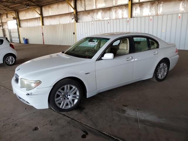 BMW 745i