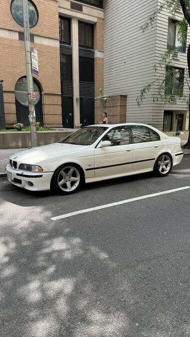 BMW M5