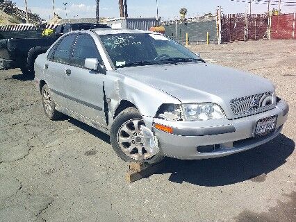 Volvo S40