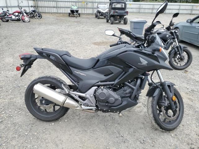 Honda NC700XL (NC700X)