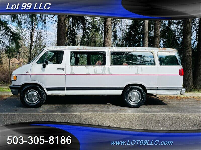 Dodge Ram Wagon