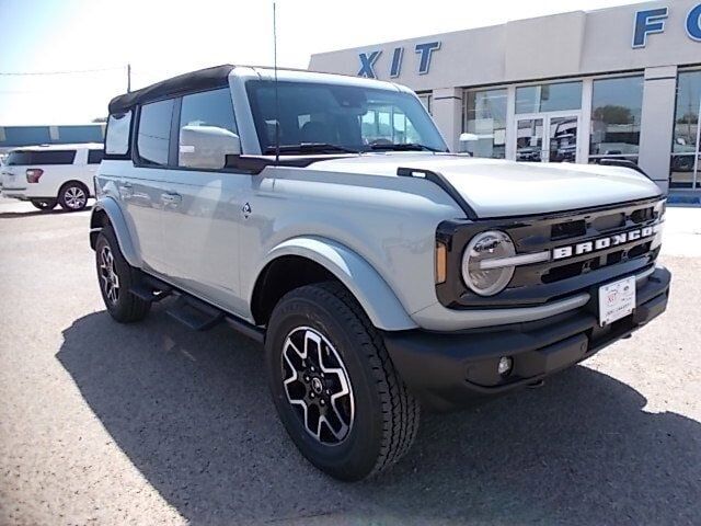 2024 FORD Bronco